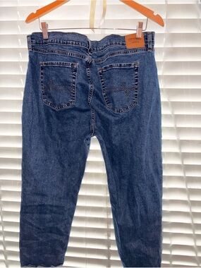 Denizen by Levi’s Mid-Rise Boyfriend Jeans – Women’s Size 14 (W31)